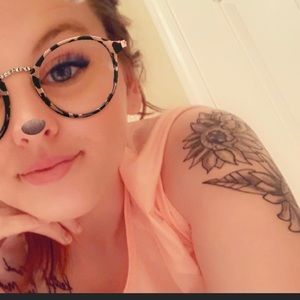 Meet your Posher, Kara